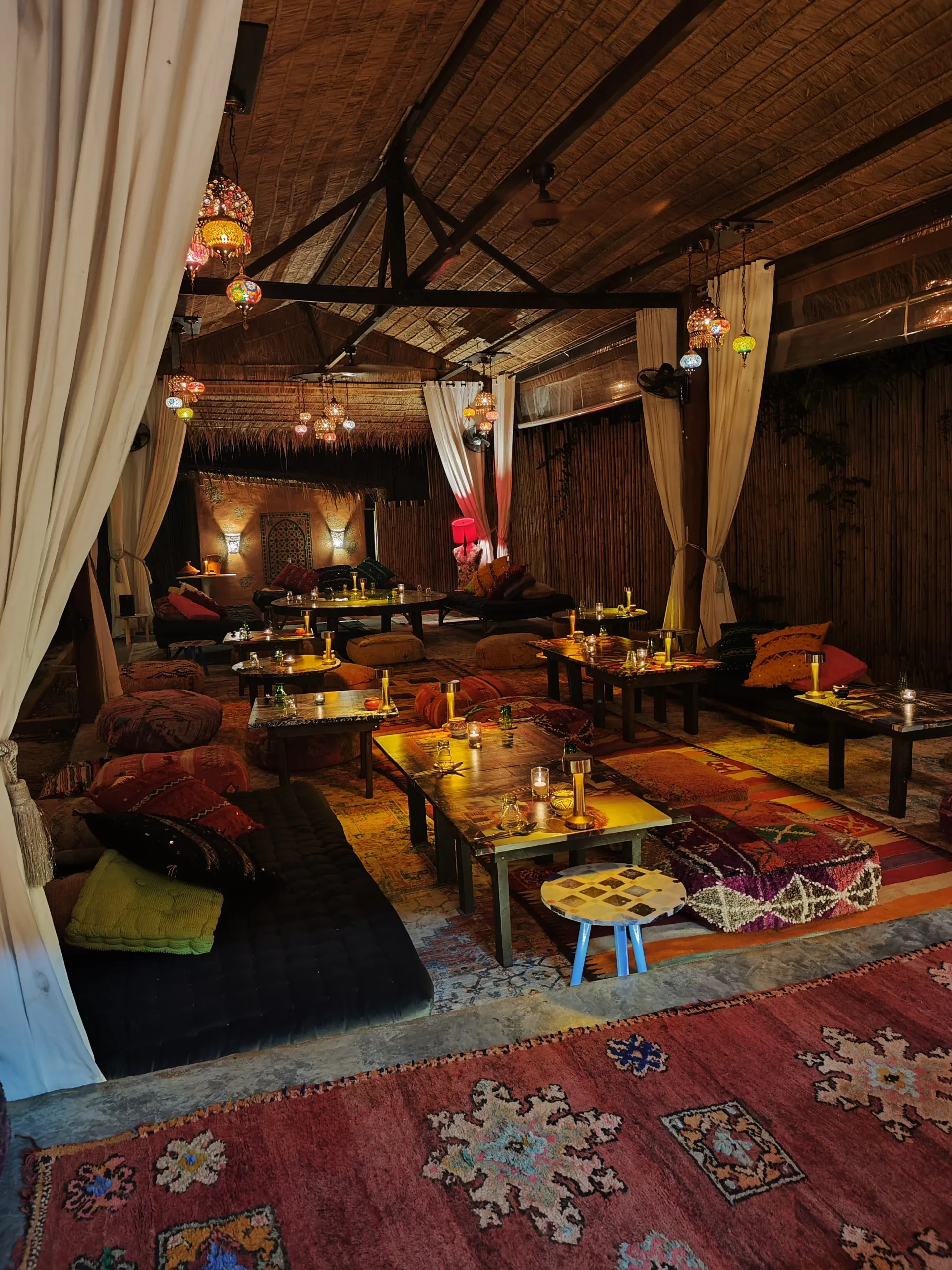 Central dining room at Dar Mansour